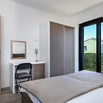 Luxury With Balcony Seaview Brodarica (Sibenik-Knin)