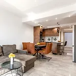 Luxury With Balcony Seaview Apartman *