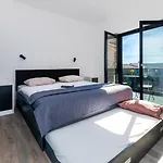 Apartman Luxury With Balcony Seaview