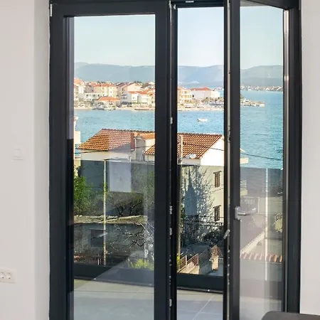 Apartment Luxury Brodarica With Balcony Seaview *