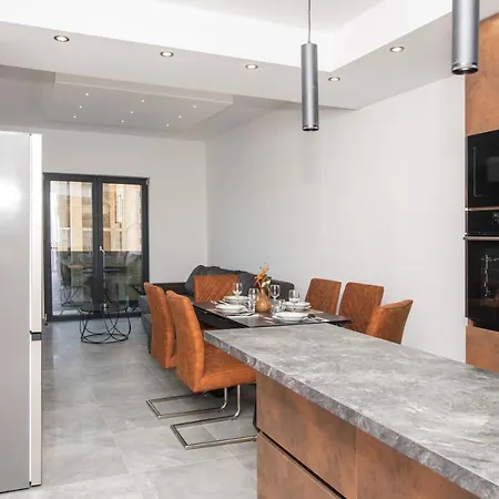 Luxury Brodarica With Balcony Seaview Brodarica (Sibenik-Knin)