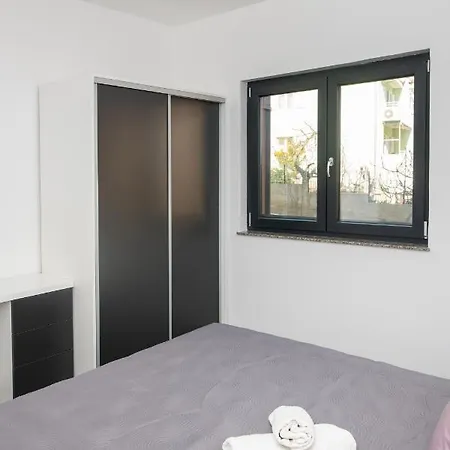 Luxury Brodarica With Balcony Seaview * Brodarica (Sibenik-Knin)