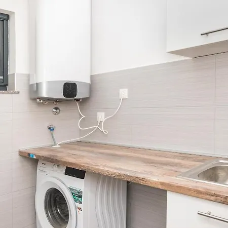 Luxury Brodarica With Balcony Seaview * Brodarica (Sibenik-Knin)