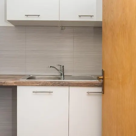 Luxury Brodarica With Balcony Seaview * Brodarica (Sibenik-Knin)