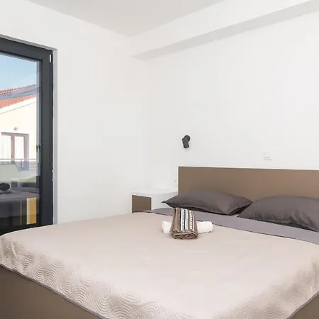 Luxury Brodarica With Balcony Seaview Apartment Brodarica (Sibenik-Knin)
