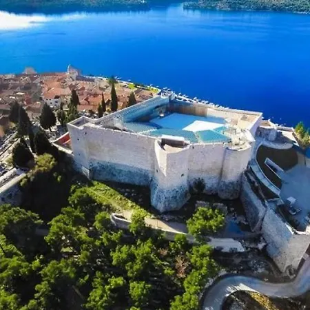 Luxury With Balcony Seaview *