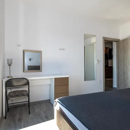 Apartment Luxury With Balcony Seaview Brodarica (Sibenik-Knin)