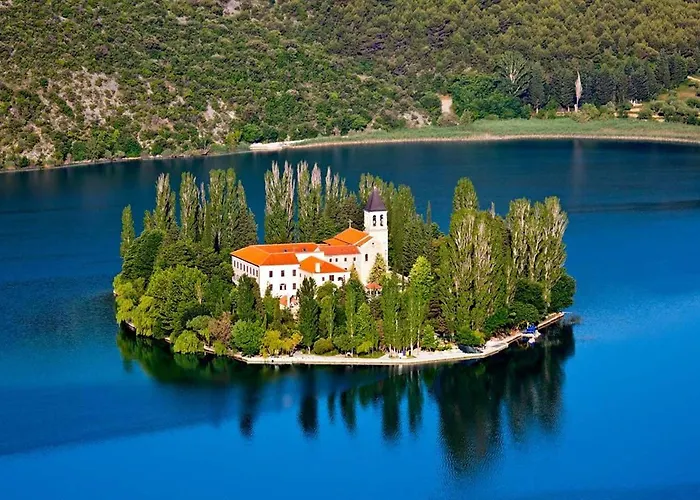 Luxury With Balcony Seaview