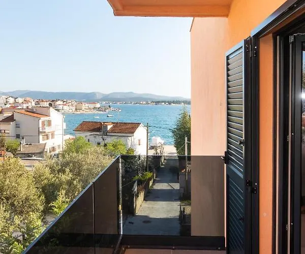 Luxury With Balcony Seaview Lejlighed